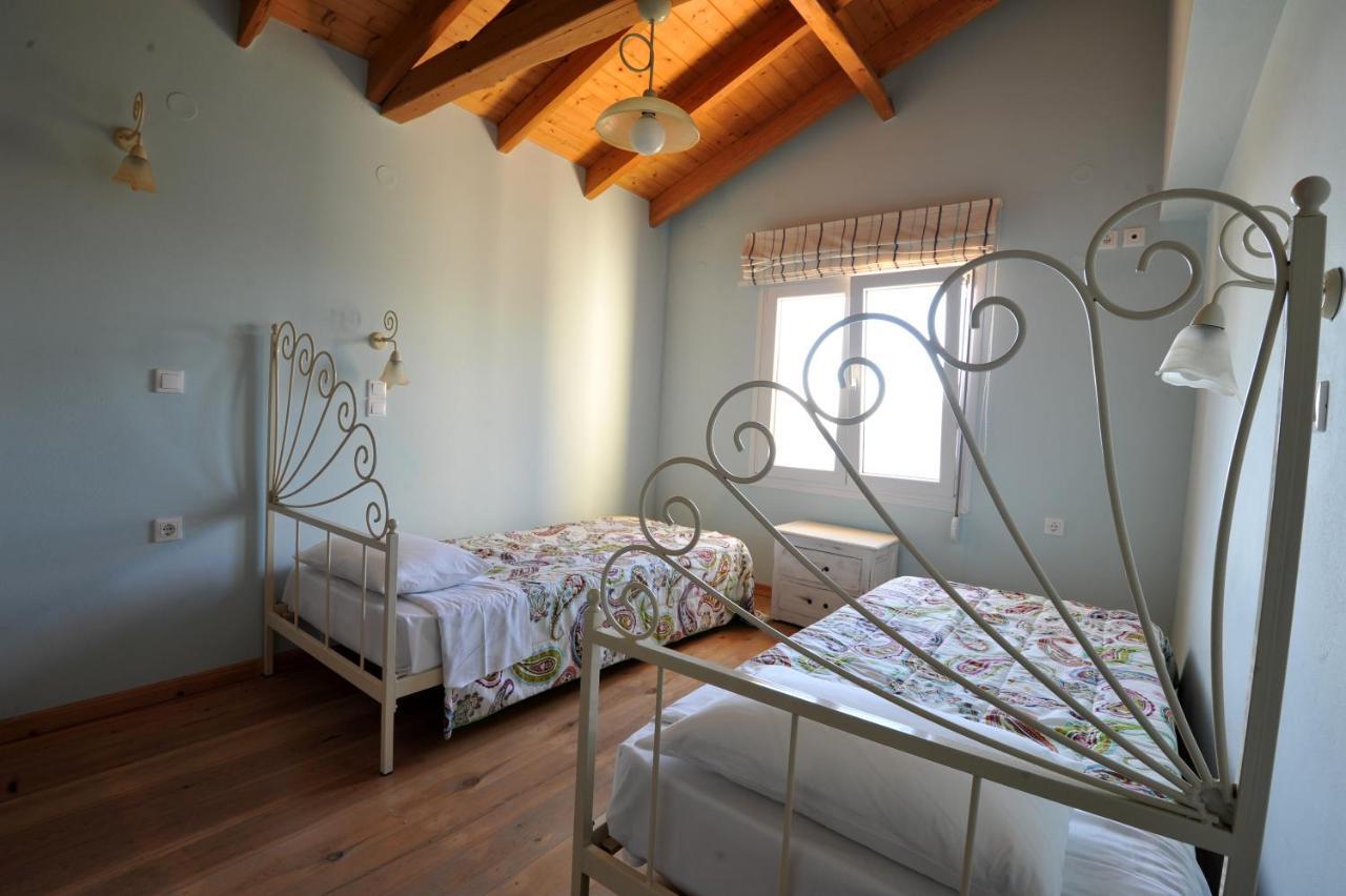 Villa Theodora View Apartments Zeys Agios Georgios Pagon Ngoại thất bức ảnh